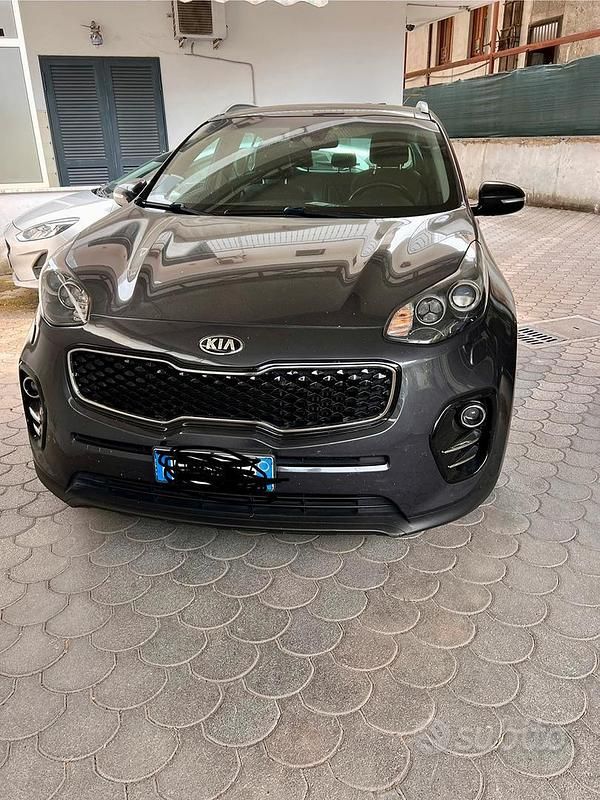 Usata Kia Sportage 116 CV (85 kW) 2016 Grigio SUV