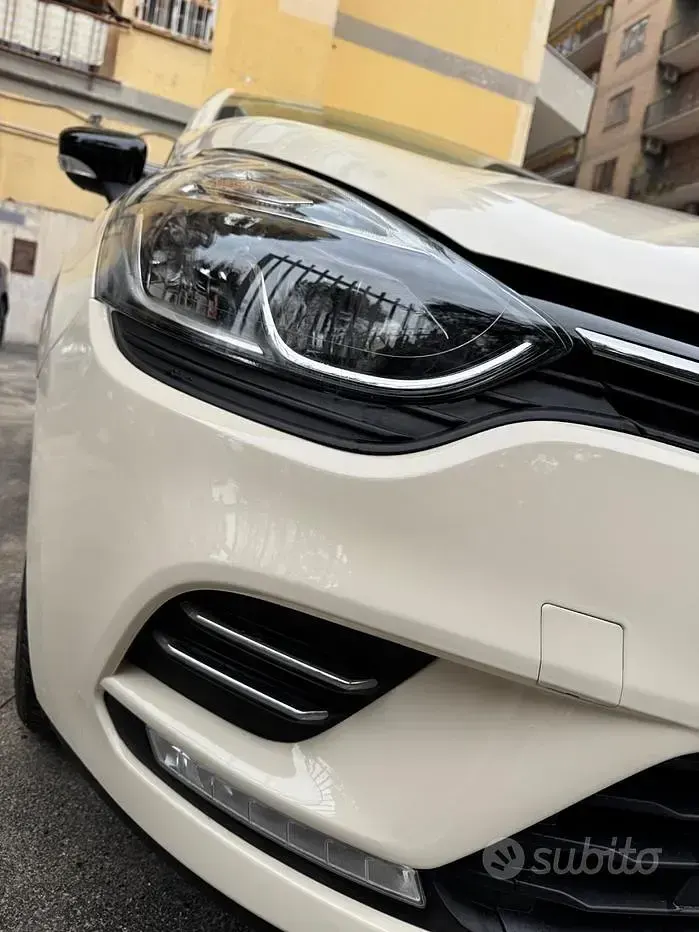 Usata Renault Clio IV Life 75 CV (55 kW) 2016 Beige Utilitaria