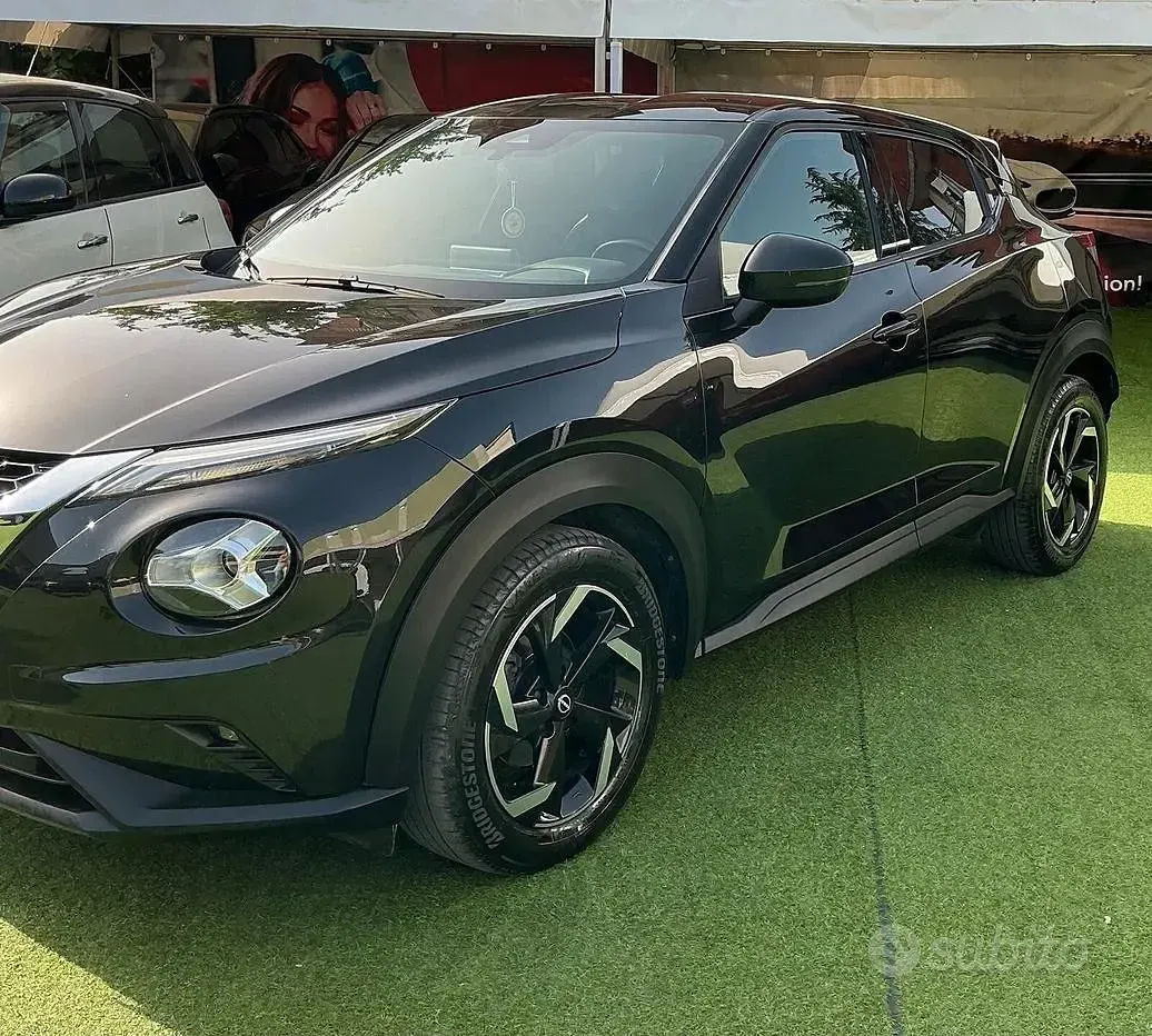 Usata Nissan Juke N-Connecta 114 CV (83 kW) 2022 Nero SUV