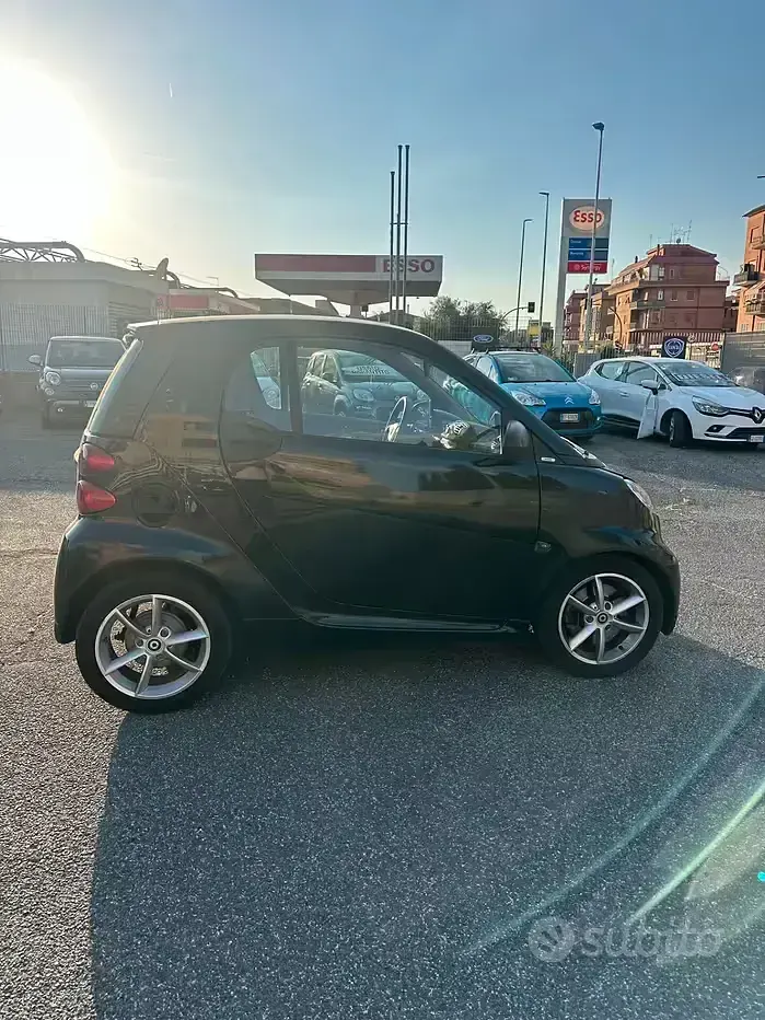 Usata Smart ForTwo Coupé 54 CV (39 kW) 2010 Nero Coupé
