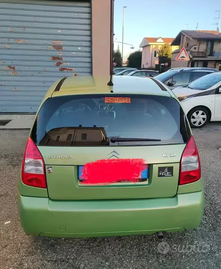 Usata Citroën C2 60 CV (44 kW) 2007 Verde Utilitaria