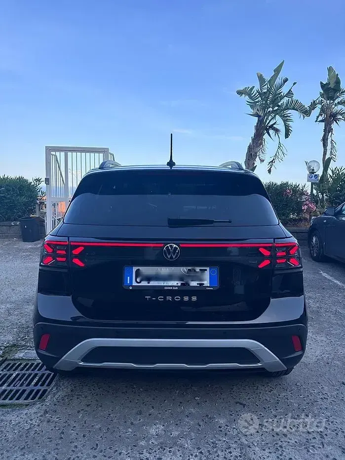 Usata VW T-Cross Edition 95 CV (69 kW) 2024 Nero SUV