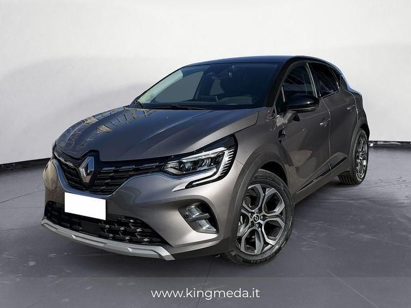 Usata Renault Captur Techno 143 CV (105 kW) 2023 Grigio SUV