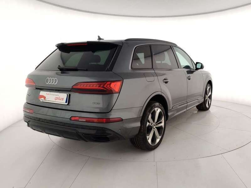 Usata Audi Q7 Sport 286 CV (210 kW) 2023 Grigio SUV