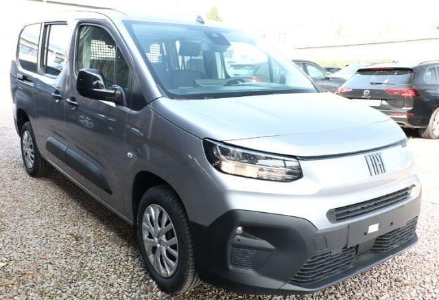 Nuova Fiat Doblò Comfort 131 CV (96 kW) 2025 Vari colori Monovolume