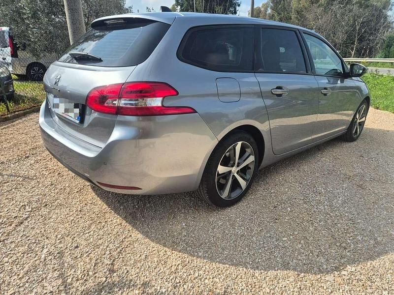 Usata Peugeot 308 GT-line 120 CV (88 kW) 2017 Grigio Station wagon