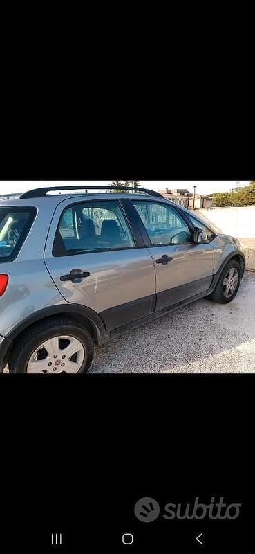Usata Fiat Sedici 120 CV (88 kW) 2009 Grigio SUV