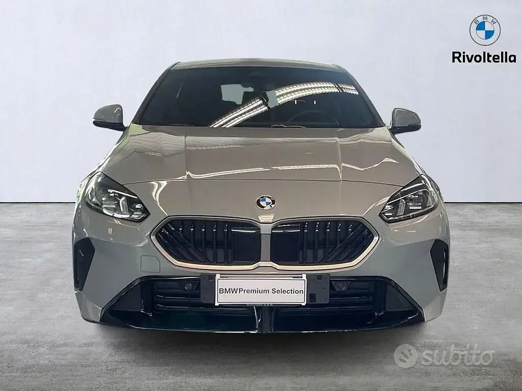Usata BMW 118 M Sport 150 CV (110 kW) 2025 Grigio Utilitaria