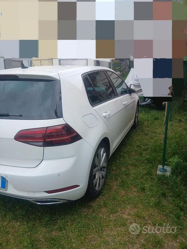 Usata VW Golf VII 115 CV (84 kW) 2018 Bianco Utilitaria