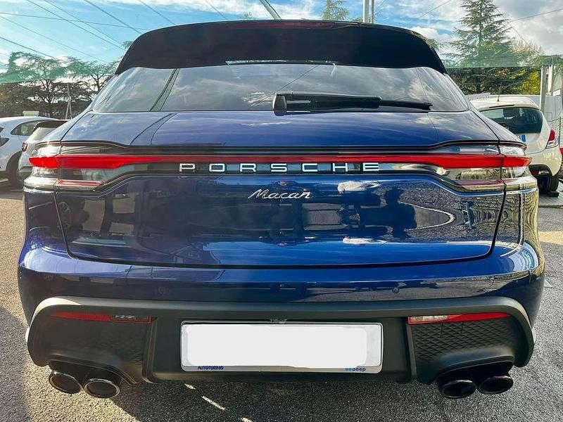 Usata Porsche Macan 265 CV (194 kW) 2023 Blu/azzurro SUV