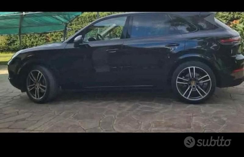 Usata Porsche Cayenne 340 CV (250 kW) 2018 Nero SUV