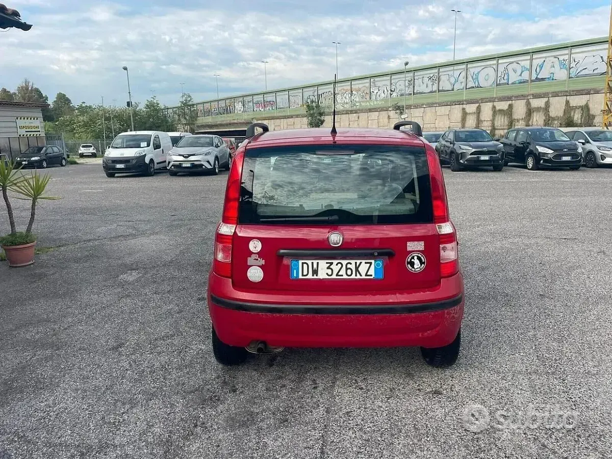 Usata Fiat Panda Dynamic 69 CV (50 kW) 2009 Rosso Utilitaria