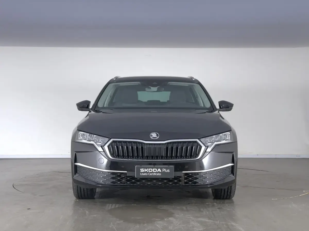 Usata Skoda Octavia Selection 150 CV (110 kW) 2025 Nero tulipano perlato Station wagon