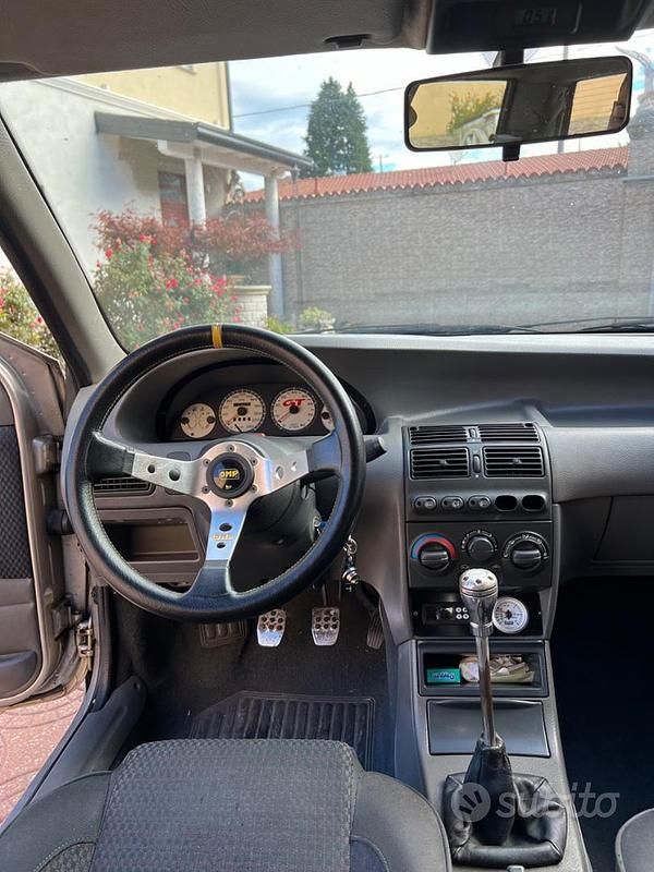 Usata Fiat Punto 133 CV (97 kW) 1996 Grigio Utilitaria