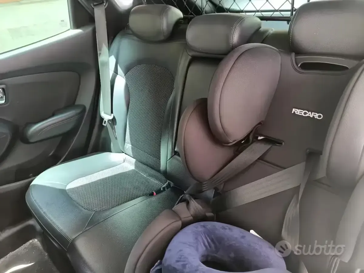 Używany Hyundai ix35 136 KM (100 kW) 2011 Biały SUV