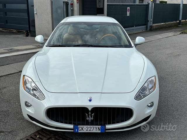 Usato 2007 Maserati Granturismo 4.2 Benzin 405 CV (39.990 €)