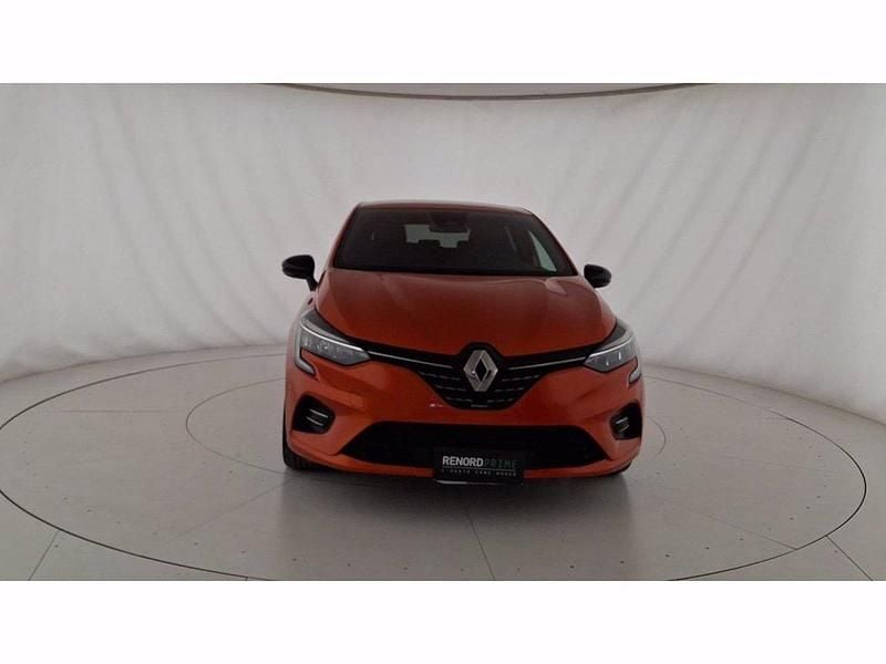 Usata Renault Clio V Techno 145 CV (106 kW) 2022 Arancione