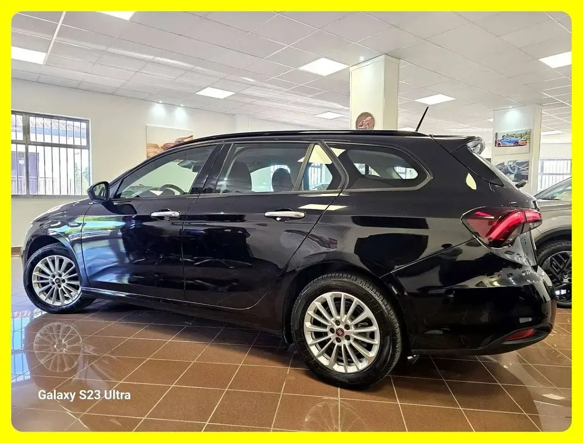 Usata Fiat Tipo Life 95 CV (69 kW) 2021 Nero Station wagon