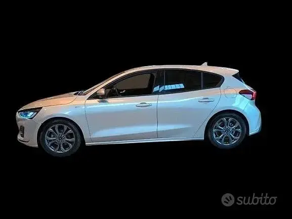 Usata Ford Focus ST 115 CV (84 kW) 2025 Grigio Berlina