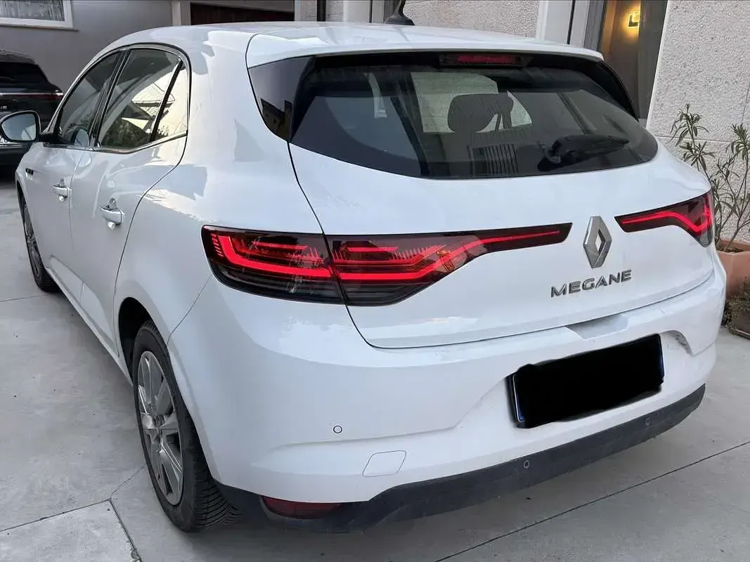 Usata Renault Mégane II Business 116 CV (85 kW) 2021 Bianco Berlina