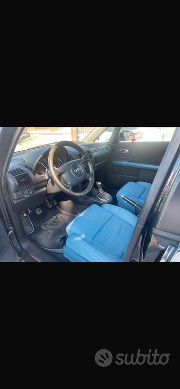 Usata Audi A2 75 CV (55 kW) 2005 Nero Utilitaria