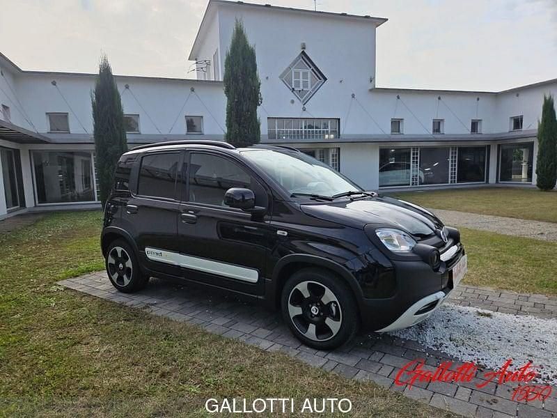 Nuova Fiat Panda Cross Cross 69 CV (50 kW) 2025 Nero Utilitaria