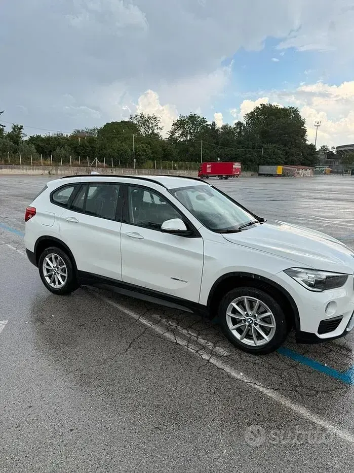 Usata BMW X1 Advantage 190 CV (139 kW) 2017 Bianco SUV