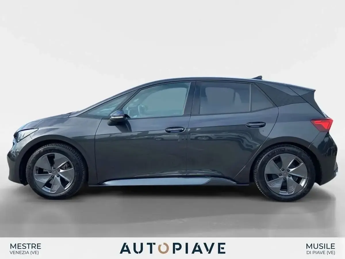 Usata Cupra Born 150 kW (204 CV) 2023 Grigio Utilitaria