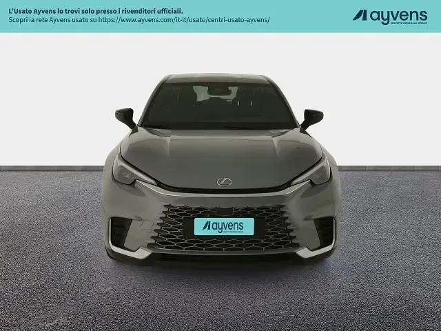 Usata Lexus LBX 91 CV (66 kW) 2024 Grigio metallizzato SUV