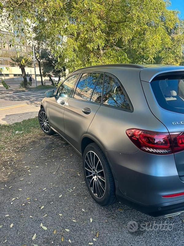 Usata Mercedes GLC200 Premium Plus 163 CV (119 kW) 2020 Grigio SUV