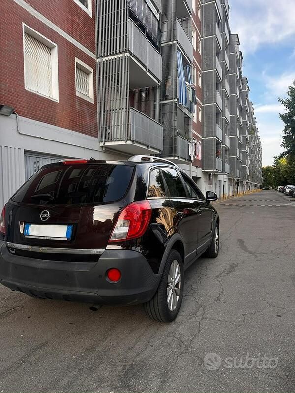 Usata Opel Antara 184 CV (135 kW) 2015 Marrone SUV
