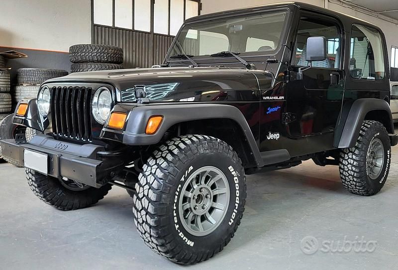 Usata Jeep Wrangler 1997 Nero SUV