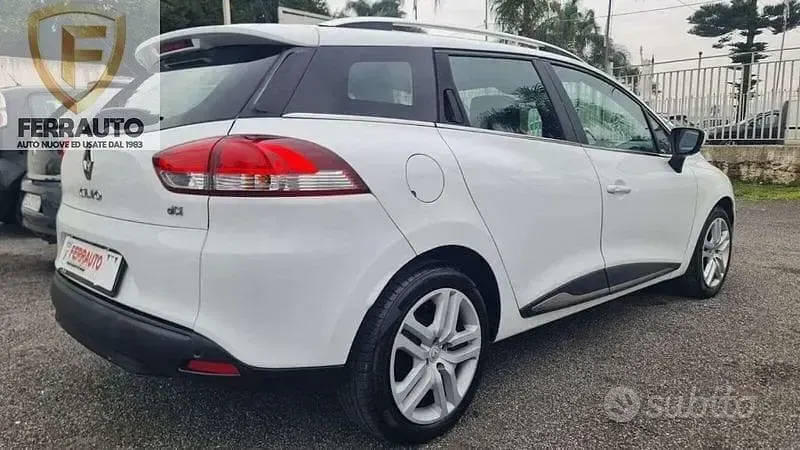 Usata Renault Clio Intens 75 CV (55 kW) 2016 Bianco Station wagon