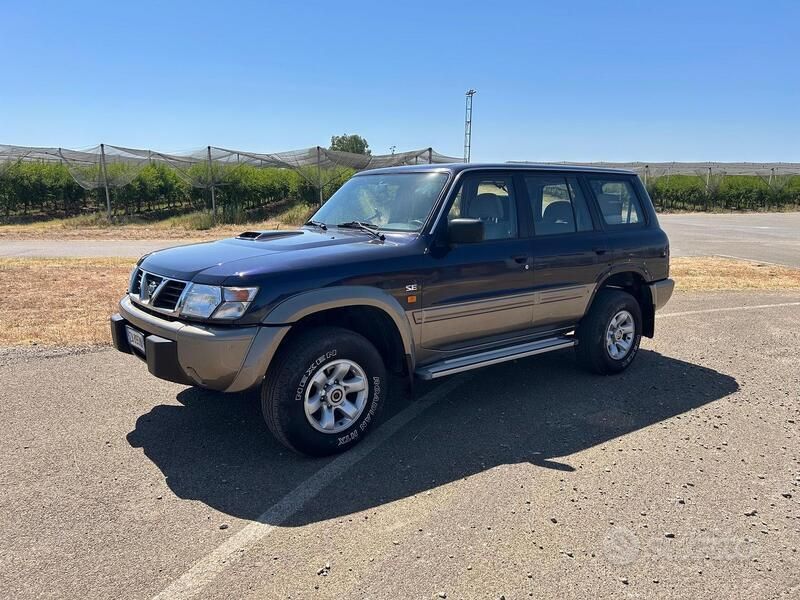 Usata Nissan Patrol 129 CV (94 kW) 1998 Blu SUV