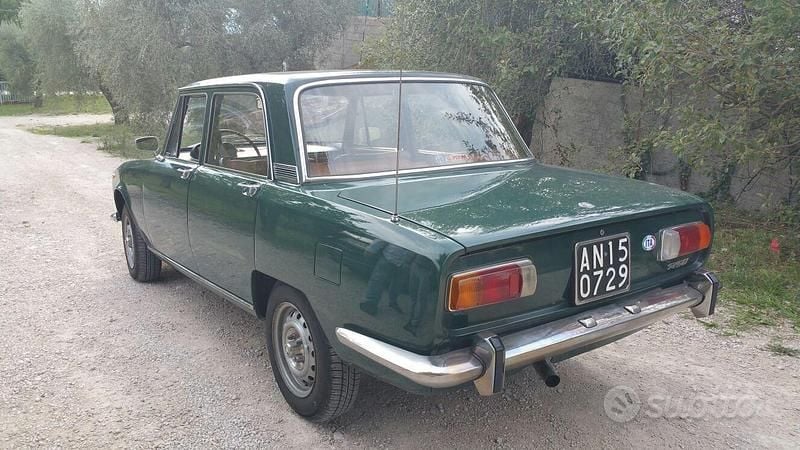 Usata Alfa Romeo 1750 1970 Verde Berlina