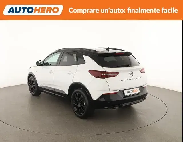 Usata Opel Grandland X GS Line 131 CV (96 kW) 2022 Bianco SUV
