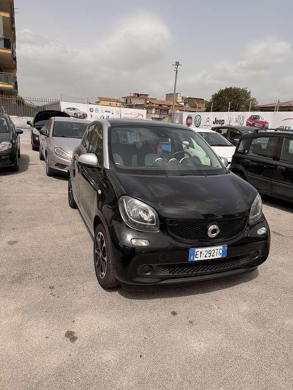 Usata Smart ForFour Passion 71 CV (52 kW) 2016 Utilitaria