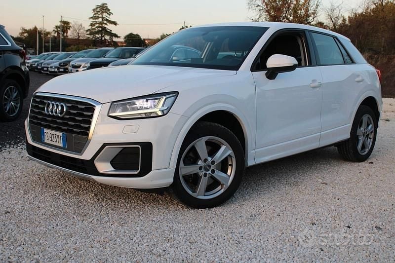 Bianco Usata 2018 Audi Q2 SUV | 20.999 € (Buon prezzo) - Immagine 1/4