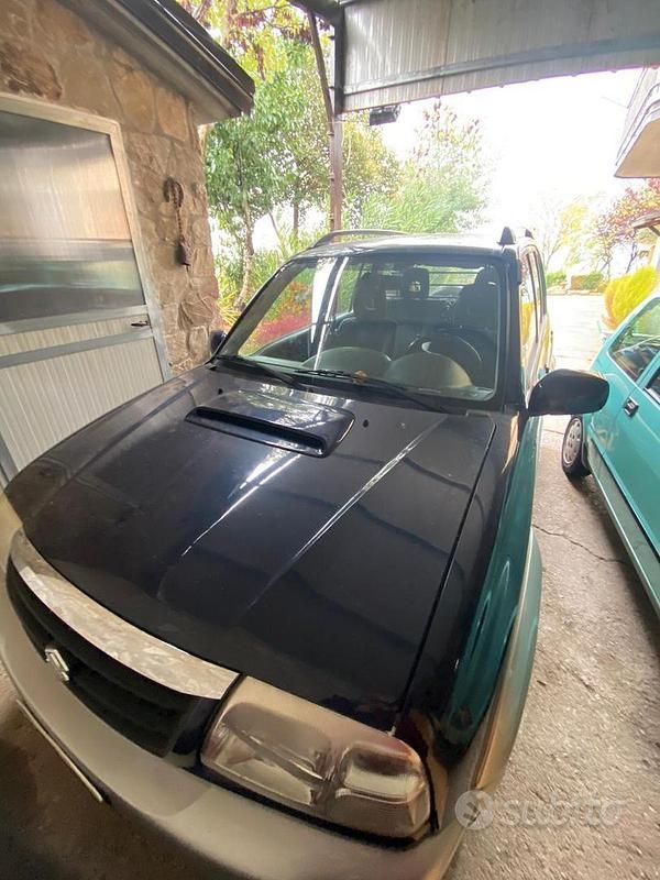 Usata Suzuki Vitara 128 CV (94 kW) 2004 Blu Station wagon