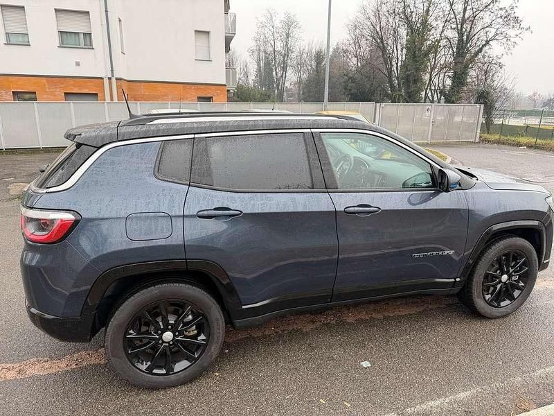 Usata Jeep Compass Limited 190 CV (139 kW) 2021 Blu/azzurro SUV