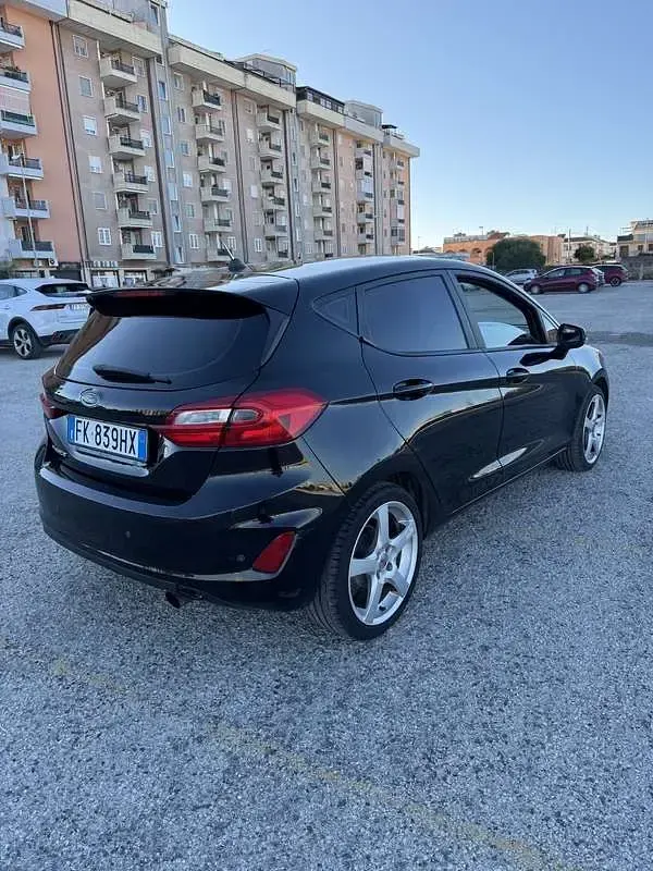 Usata Ford Fiesta Titanium 86 CV (63 kW) 2018 Utilitaria