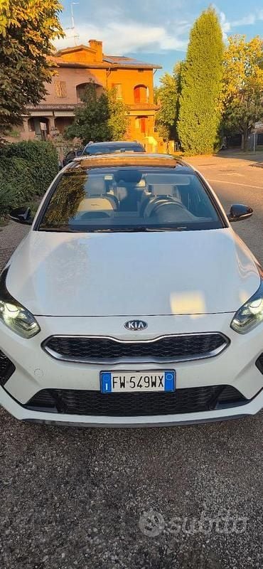 Usata Kia ProCeed 2019 Bianco Utilitaria