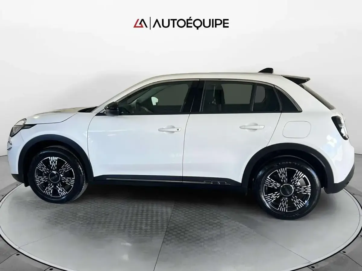 Usata Fiat 600 Pop 145 CV (106 kW) 2025 Bianco SUV
