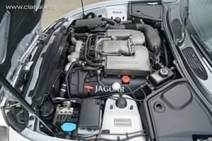 Usata Jaguar XKR 396 CV (291 kW) 2003 Argento Coupé