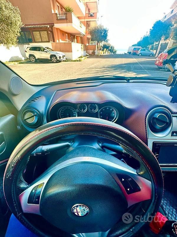 Usata Alfa Romeo MiTo 120 CV (88 kW) 2010 Nero Utilitaria