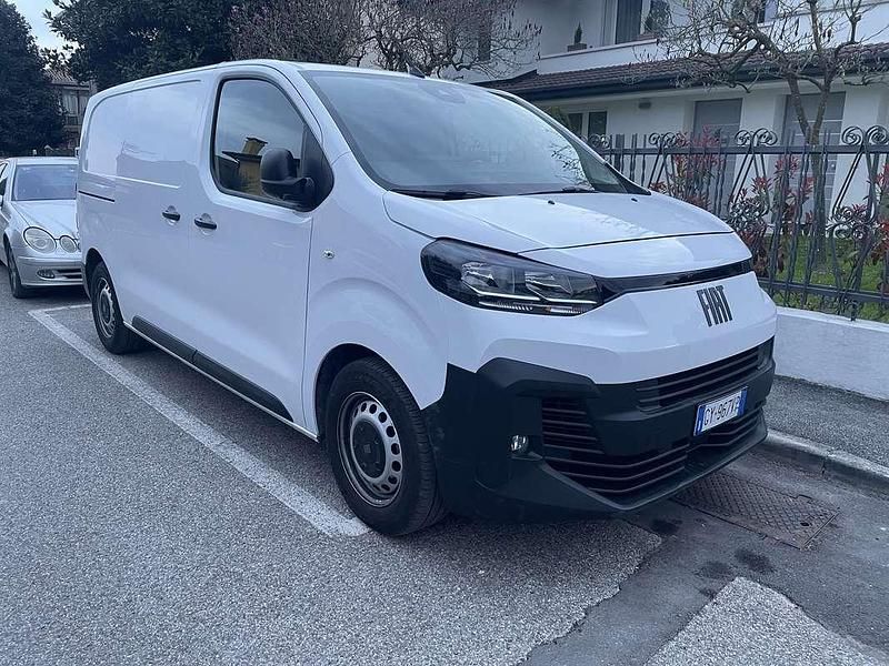 Usata Fiat Scudo 120 CV (88 kW) 2025 Bianco Furgone