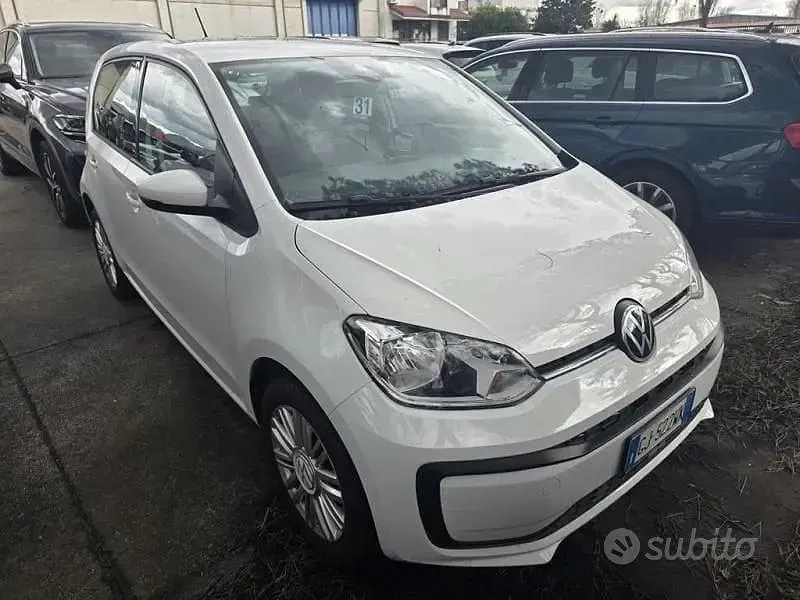 Usata VW up! move up! 68 CV (50 kW) 2022 Utilitaria