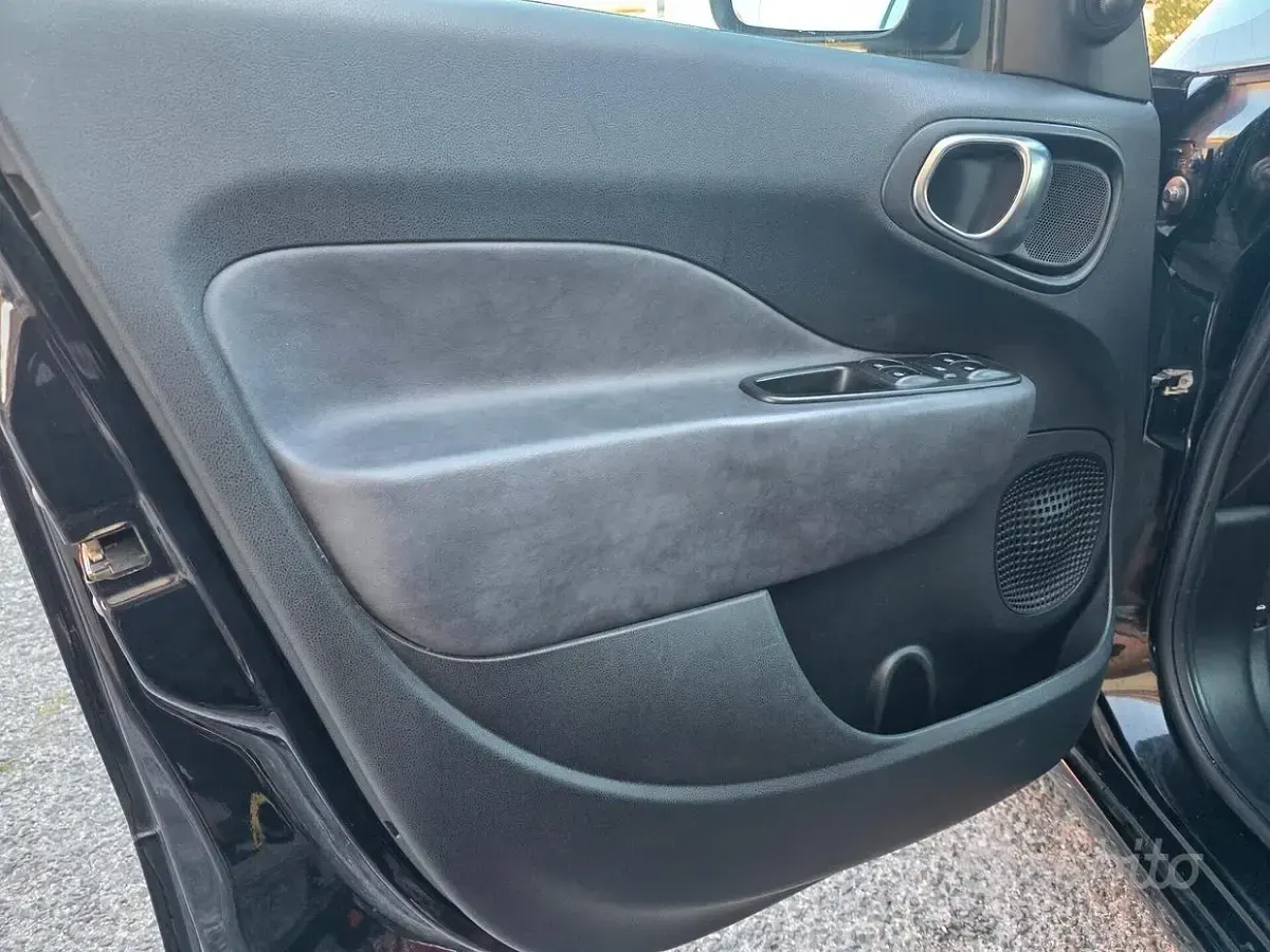 Usata Fiat 500L Lounge 95 CV (69 kW) 2012 Nero Monovolume