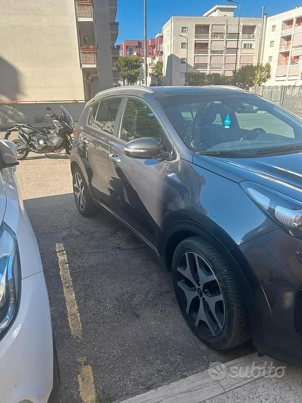 Usata Kia Sportage 115 CV (84 kW) 2017 Grigio SUV