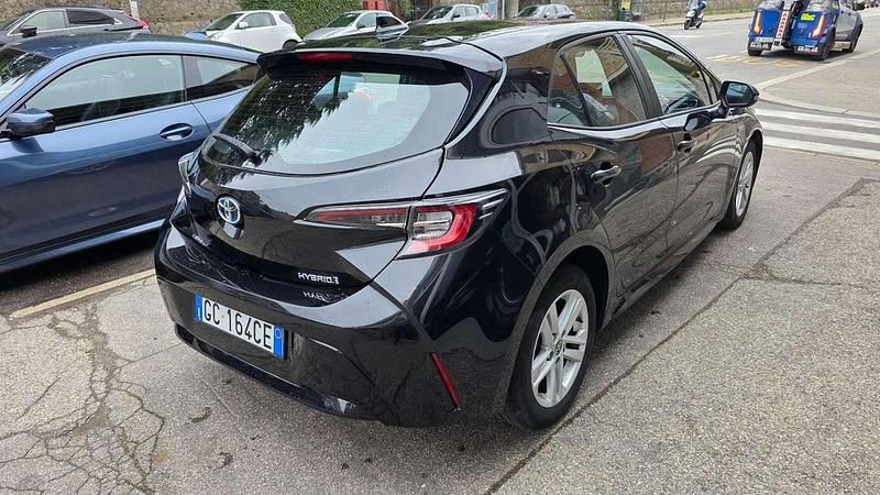 Usata Toyota Corolla Business Edition 98 CV (72 kW) 2020 Nero Berlina